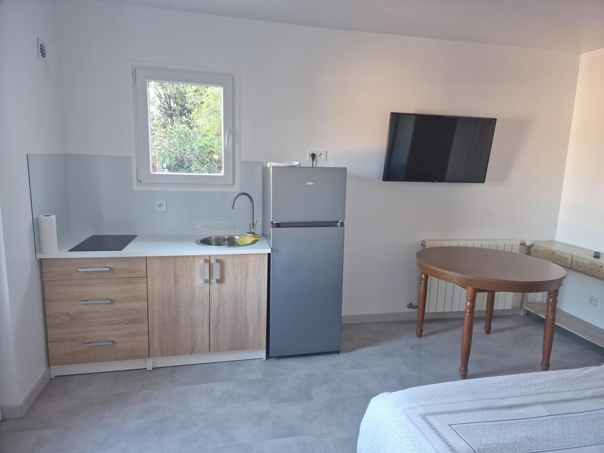 Joli Studio Saint-Raphael  Room photo